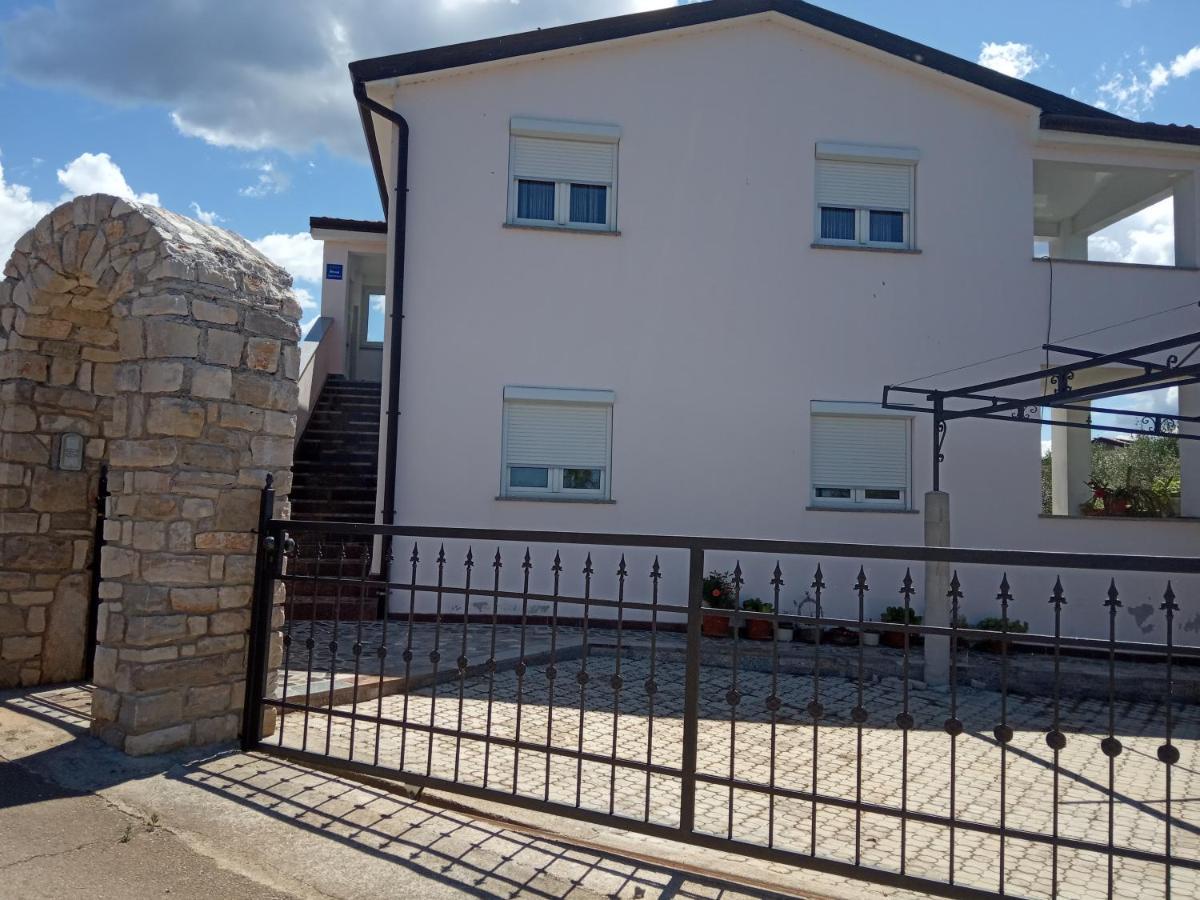Apartment Alina Umag Eksteriør bilde